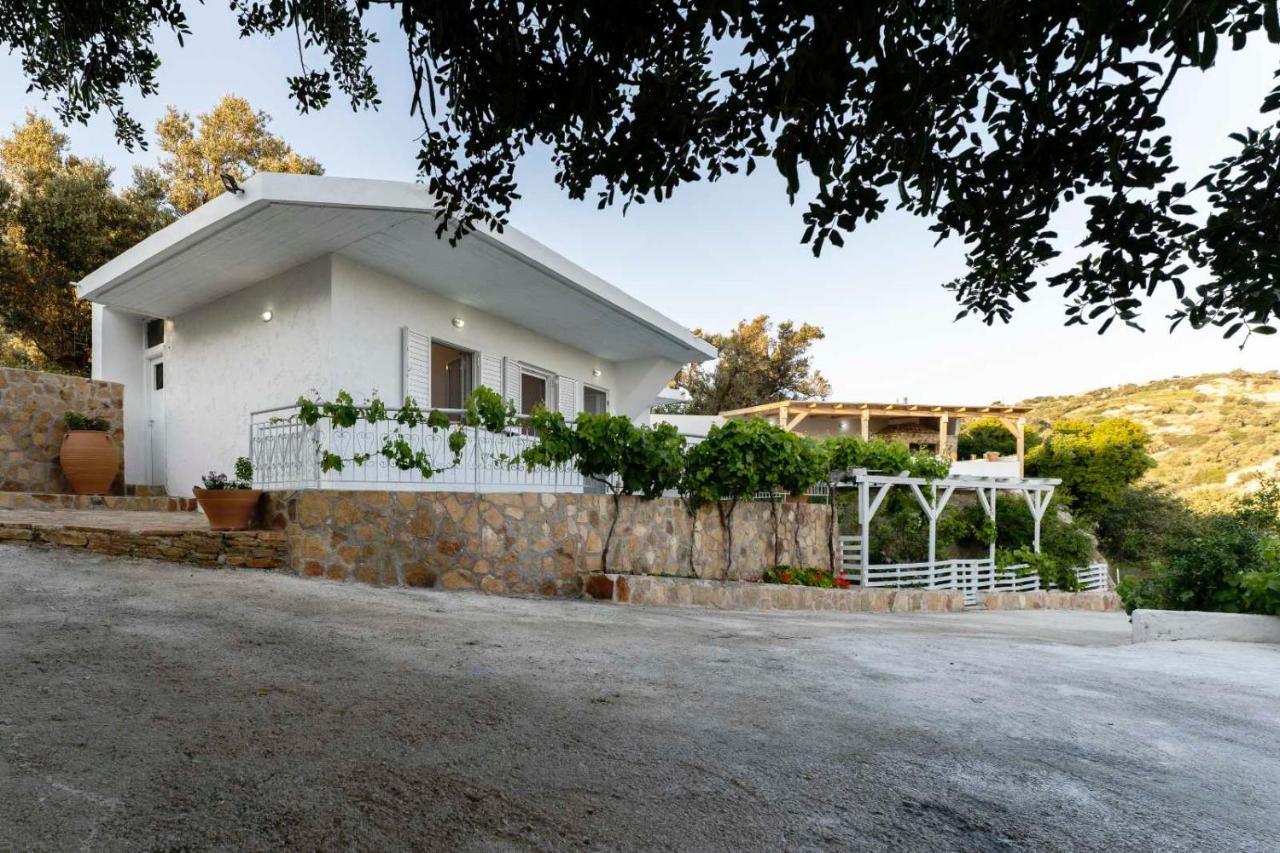 Mano'S House Villa Triopetra Exterior photo