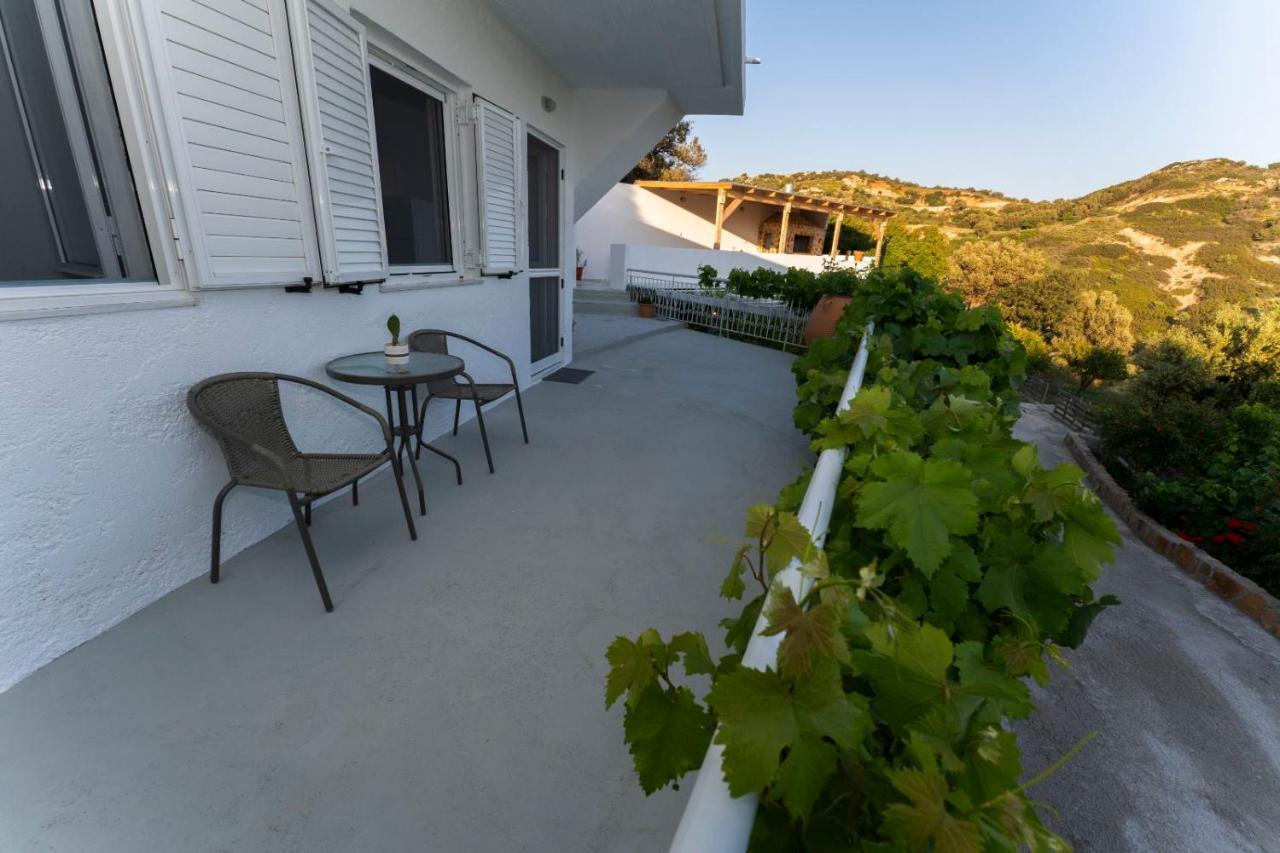 Mano'S House Villa Triopetra Exterior photo