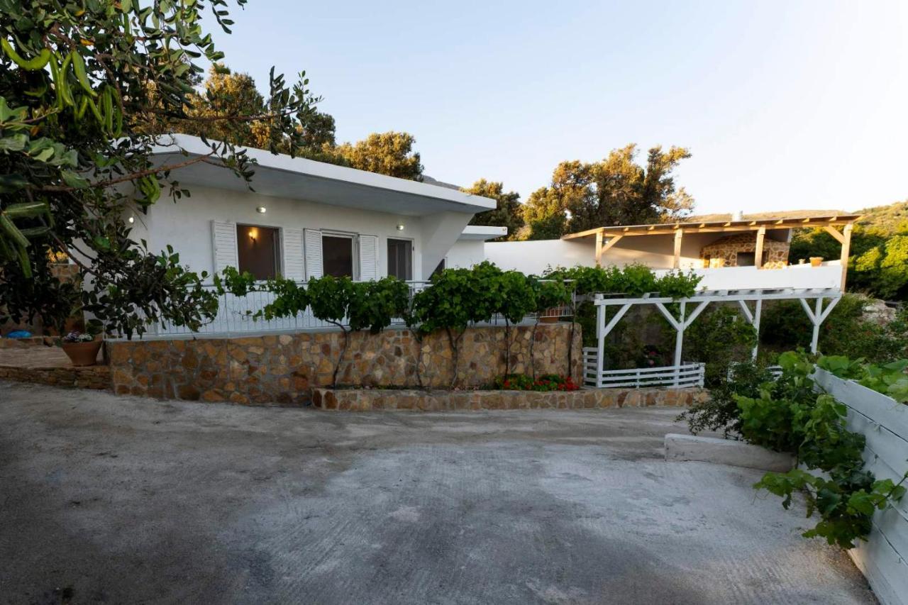 Mano'S House Villa Triopetra Exterior photo